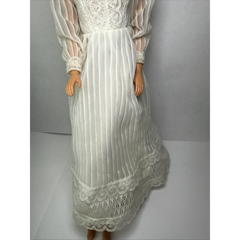 1979 Barbie Here Comes the Bride Dress #1416 Vintage White Wedding Gown Mattel